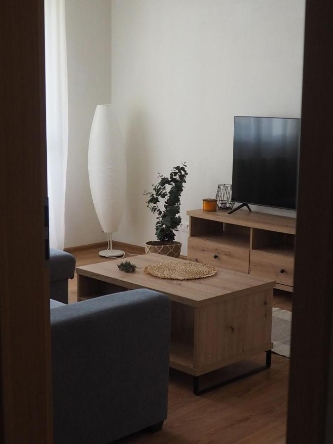 Apartman Hlboky Potok ตาตรันสกา ลอมนีจา ภายนอก รูปภาพ